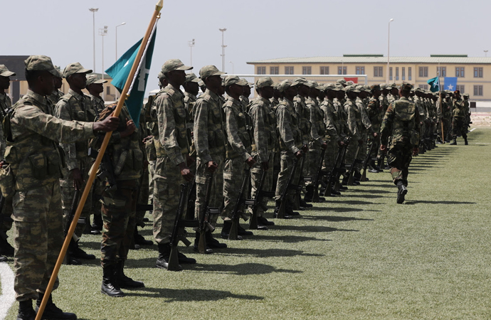 ‘Türkiye Somali Ordusunu Silahlandırıyor’
