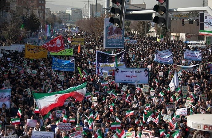 İran İslam İnkılabının 39. yılı İran’da törenlerle kutlandı