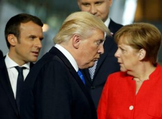 Trump’ın, Macron ve Merkel görüşmelerindeki ayrıntılar