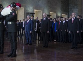 23 Nisan için ilk tören Anıtkabir’de yapıldı