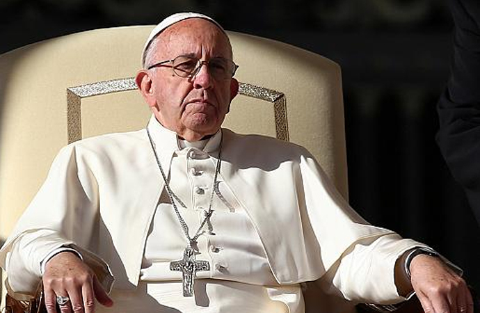 Papa, İsrail’i kınamak yerine diyalog çağrısı yaptı