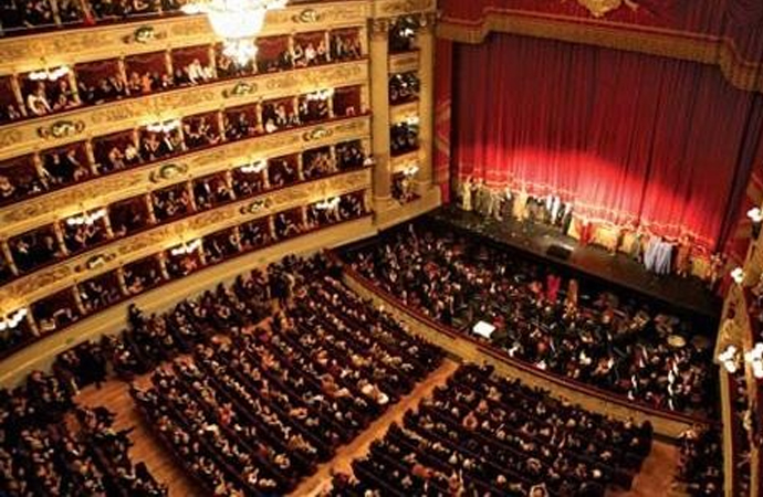 Devlet Tiyatroları ile Devlet Opera ve Balesi’nin özel yasaları lağvedildi