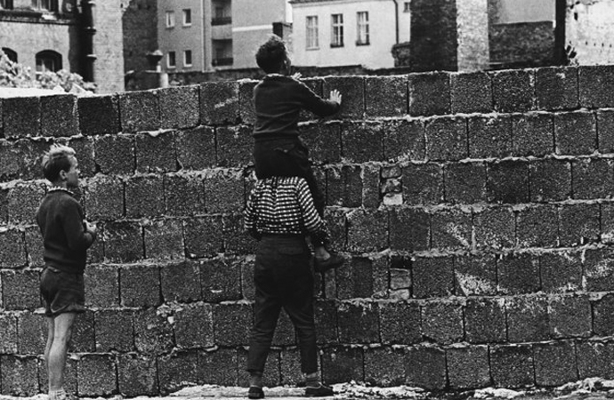 Berlin Duvarı’nın hikayesi