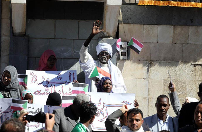10 soruda Sudan’daki gösteriler