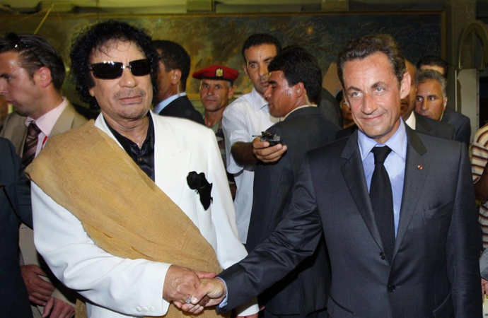 Kaddafi’den Sarkozy’e ‘para yardımı’ iddiası