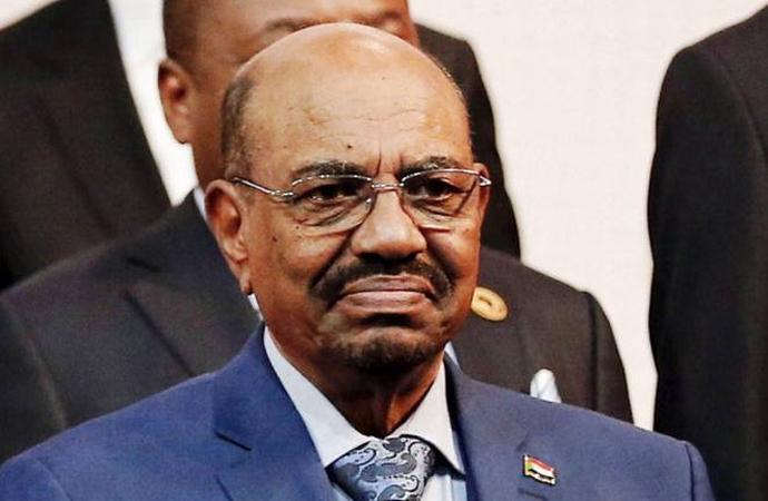 Sudan’da hükümet feshedildi, OHAL ilan edildi