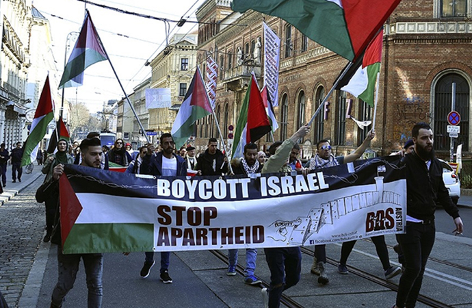 Avusturya’da İsrail ve ABD karşıtı gösteri