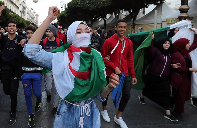 Cezayir’de asıl tepki ‘Oligarşik Yapı’ya