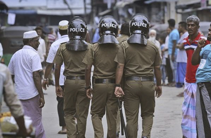 Sri Lanka’da burka yasağı getirildi