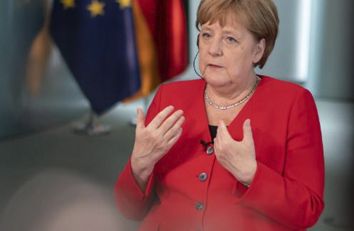 Merkel ABD kanalına konuştu: ABD’ye mecburuz