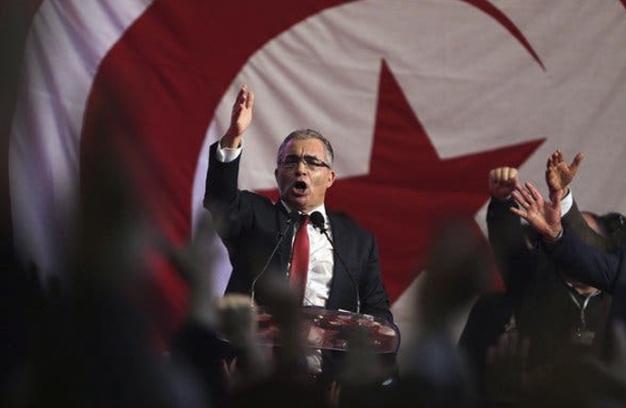 Tunus, İslam alemine ayna tutuyor!