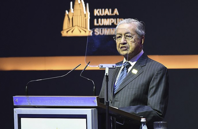 Mahathir Muhammed: ‘Bu zirveyle küçük bir başlangıç yapmayı hedefliyoruz’