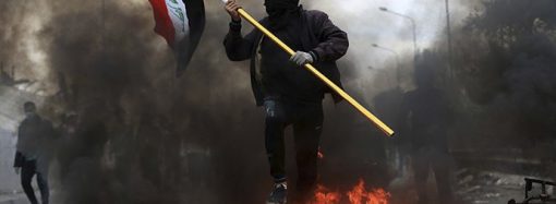 ‘Mavi Şapkalılar’ çekilince gösteriler tekrar hız kazandı