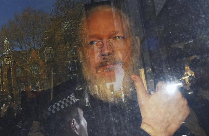 ‘Assange davası siyasi’