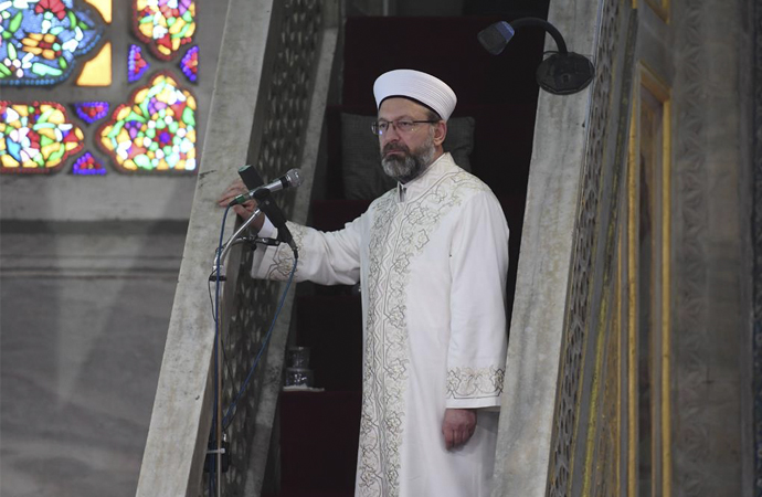 Ali Erbaş, Sultanahmet Camiinde hutbe verdi