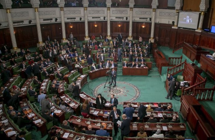 Tunus’ta Nahda Partisinden 6 bakan görevden alındı