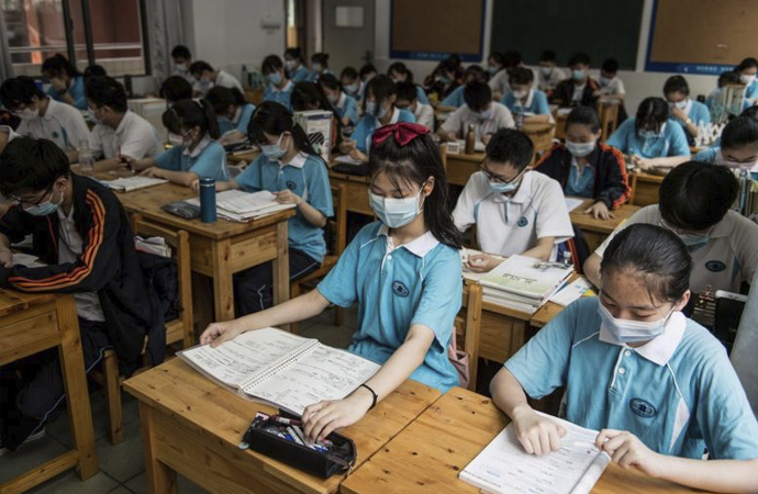 Çin’in Vuhan kentinde tüm okullar yeniden açılıyor