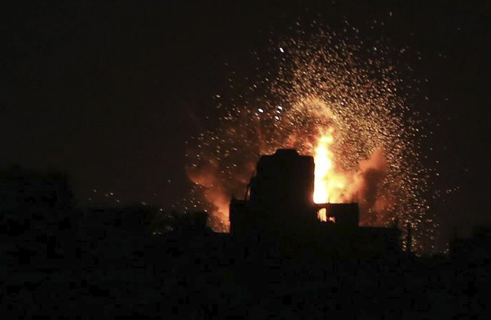 İsrail, Gazze’de Hamas’a ait bir noktayı vurdu