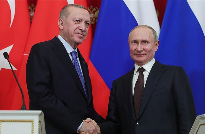 Erdoğan ve Putin, Dağlık Karabağ’ı telefonda görüştü