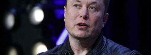 Elon Musk: Büyük bir sahtekarlık dönüyor