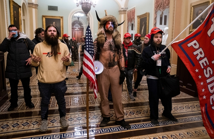 Kongre baskınının sembollerinden boynuzlu protestocu gözaltına alındı