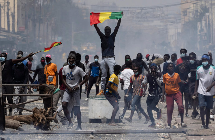 Senegal’deki protestolar: Müesses nizama karşı ilk ciddi meydan okuma mı?