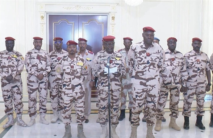 Çad meclisinden Askeri Geçiş Konseyi’ne destek