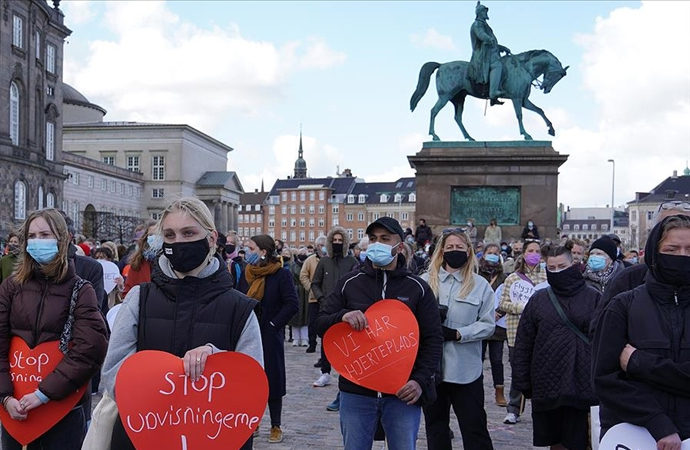 Danimarka ülkedeki Suriyelileri göndermeye çalışıyor