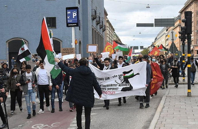 Bazı ülkelerde yasaklara rağmen İsrail protesto edildi