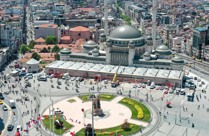 Taksim’e yapılan cami Erdoğan’ın katılımı ile açıldı