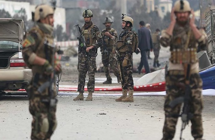 ABD çekilirken Afgan ordusu operasyona başladı