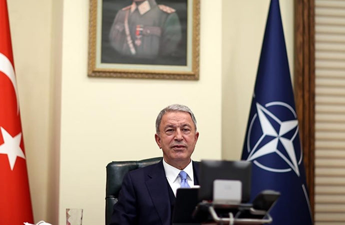 Savunma Bakanı Akar, NATO toplantısına katıldı