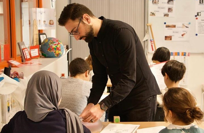 Hollanda’da ‘haremlik-selamlık İslami kolej’ tartışması