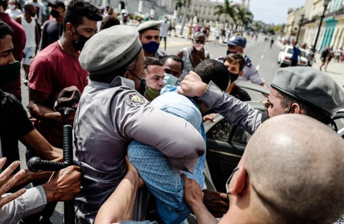 Küba’da hükümet karşıtı protestoların arka planı ve nedenleri