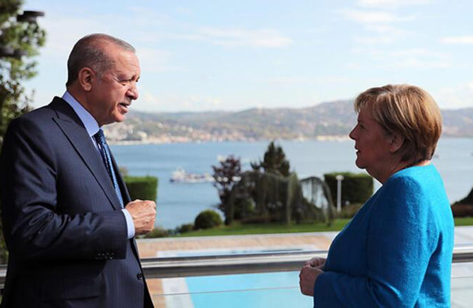 Merkel’den Türkiye’ye çalışma ziyareti