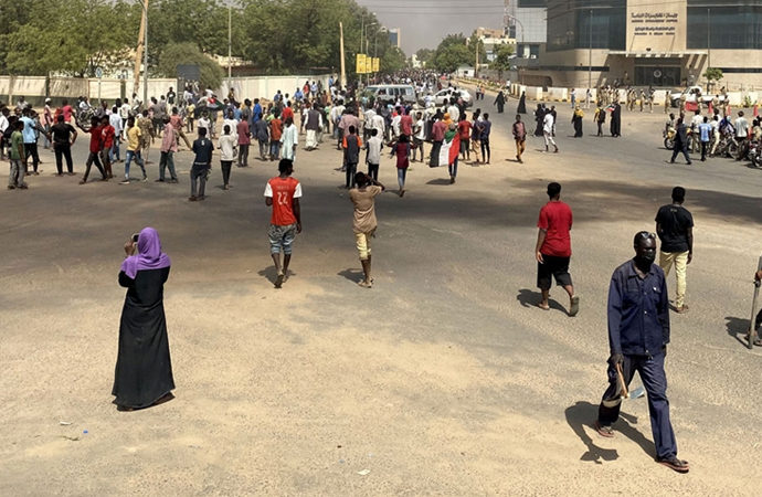 Sudan’da protestolar devam ediyor