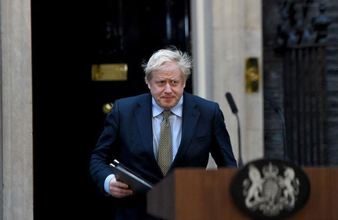 İngiliz başbakanın liderliği sorgulanıyor