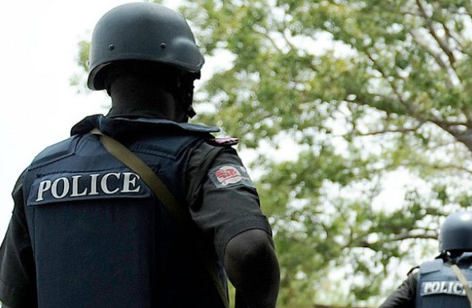 Nijerya’daki gizli Kara Balta çetesi hakkında BBC haberi