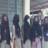 Hindistan’da başörtülü kız öğrenciler derslere alınmıyor