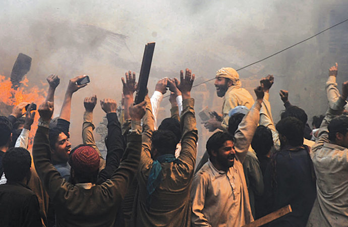 Hindu grupların Müslümanlara yönelik soykırım çağrıları artıyor