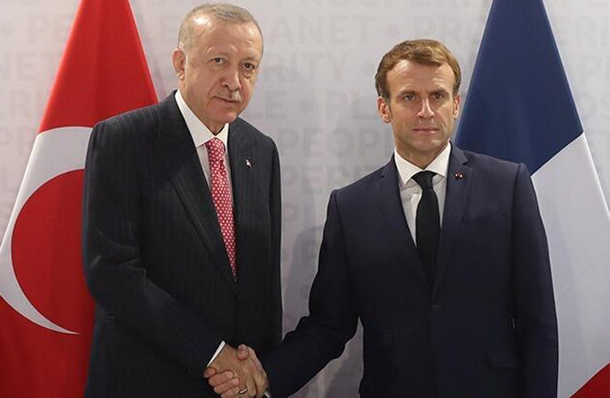 Erdoğan, Macron’la görüştü