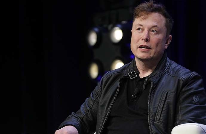 Elon Musk, Ukrayna’da Rus kaynaklarını engellemeyecek