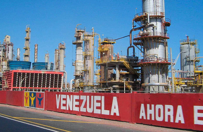 ABD’nin petrol arayışında rota Venezuela ve İran