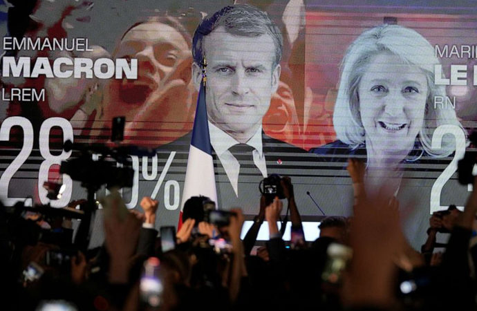Macron ve Le Pen ‘başörtüsü yasağı’nı tartıştı