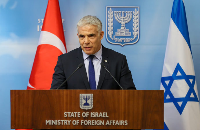 Lapid: Türkiye ile İsrail her zaman iş birliğine nasıl geri döneceklerini bilir