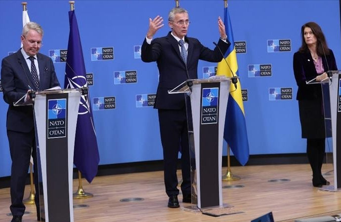 İsveç, NATO’ya üyelik başvurusunda bulundu