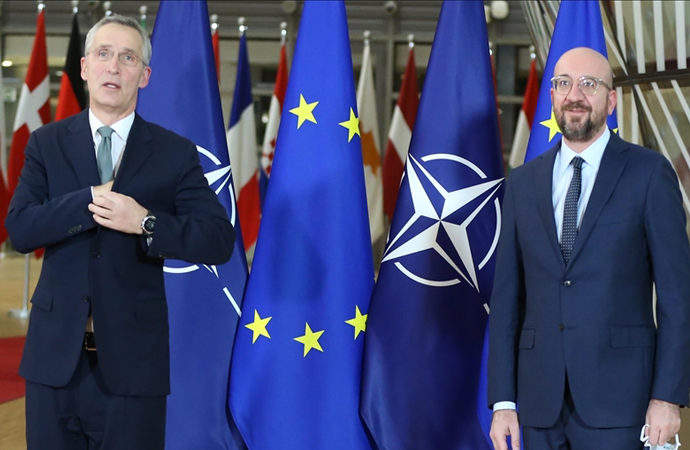 Lavrov: Avrupa Birliği, NATO’nun uzantısı işlevi görüyor
