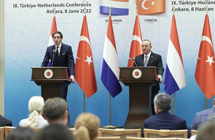 Hollandalı Bakan Ankara’da: NATO’nun temel taş olduğunu düşünüyoruz