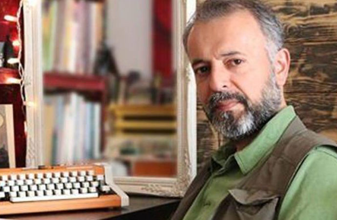 Zarif bir yaprak daha rüzgara bırakırken kendini / Mevlana İdris Zengin