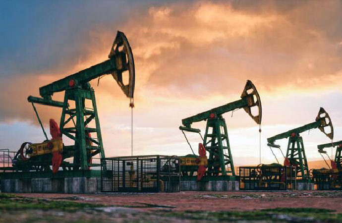 Suudi Arabistan petrol üretimini günlük 13 milyon varile çıkaracak